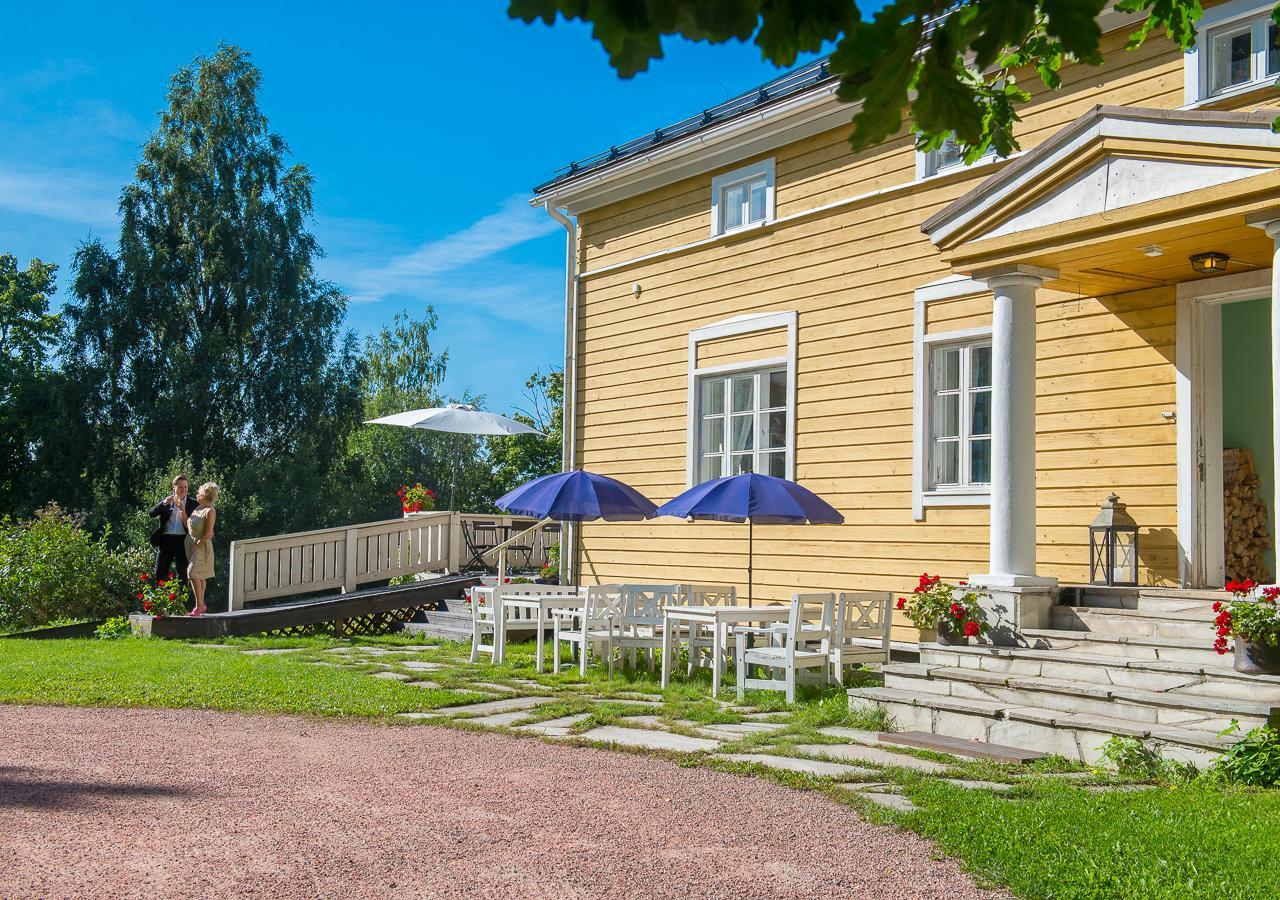 Koivulan Kartano Acomodação com café da manhã Lohja Exterior foto